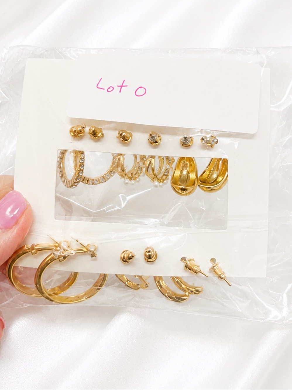 Gold Hoop Earring Lot 6 Pairs Pearl Twisted Textured Huggie Earrings NWT - Picture 3 of 3